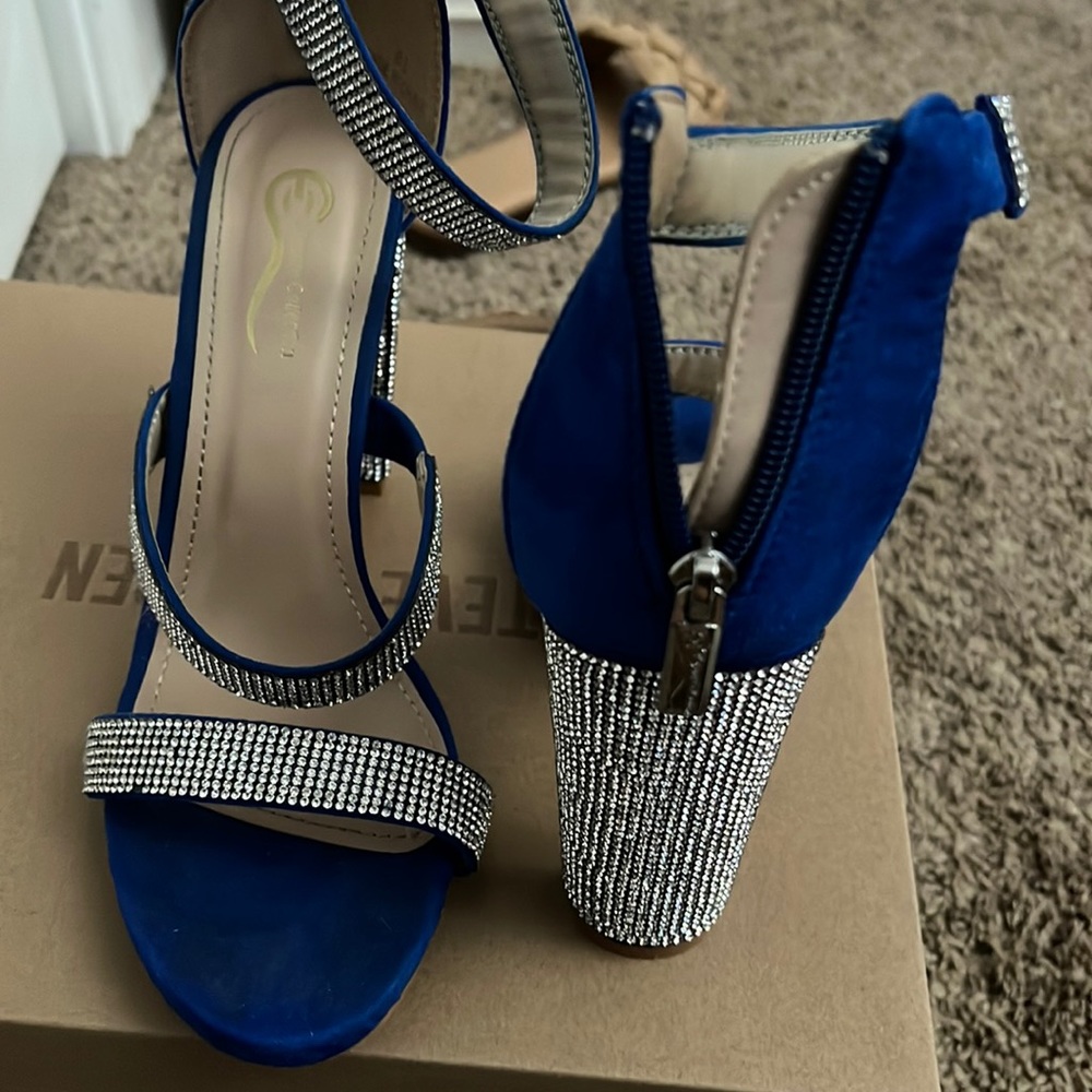 Elegant collection heels
